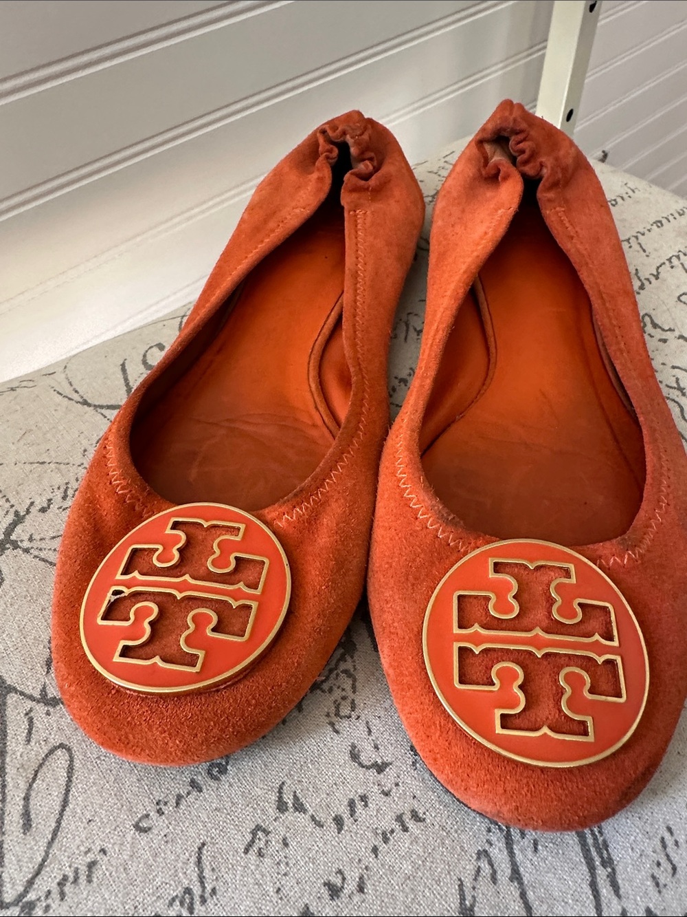 Tory Burch Burnt Orange Suede Logo Ballet Flats 9